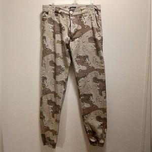 ARSNL desert camo joggers 31